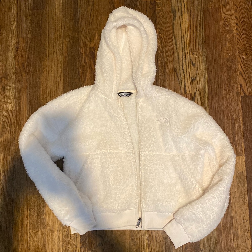 North Face fuzzy zip up jacket with pockets size XL girls 14/16.